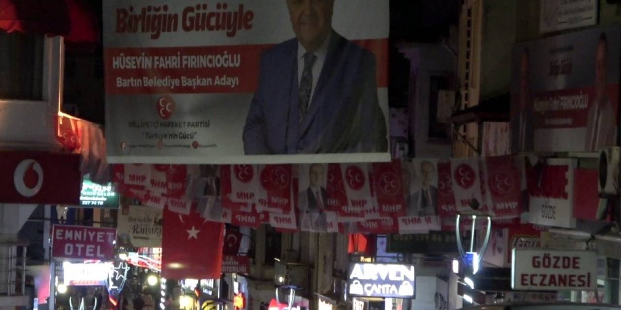 Yasaklar Başladı, Pankart Ve Afişler Söküldü