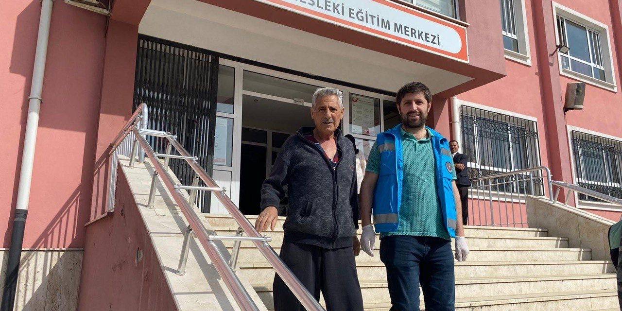 Sağlık Personelleri, Hasta Vatandaşların Oy Kullanmaları İçin Seferber Oldu