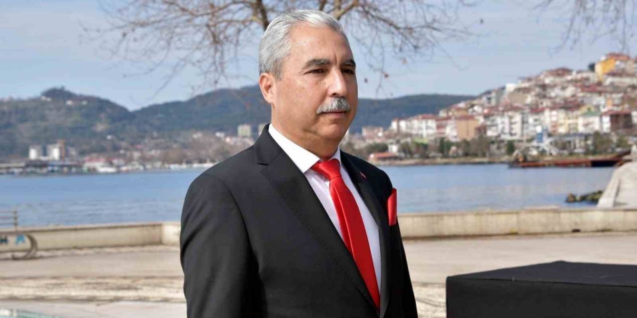 Chp’li Belediye Meclis Üyesi Adayı Sandık Başında Fenalaştı, Hastanede Hayatını Kaybetti