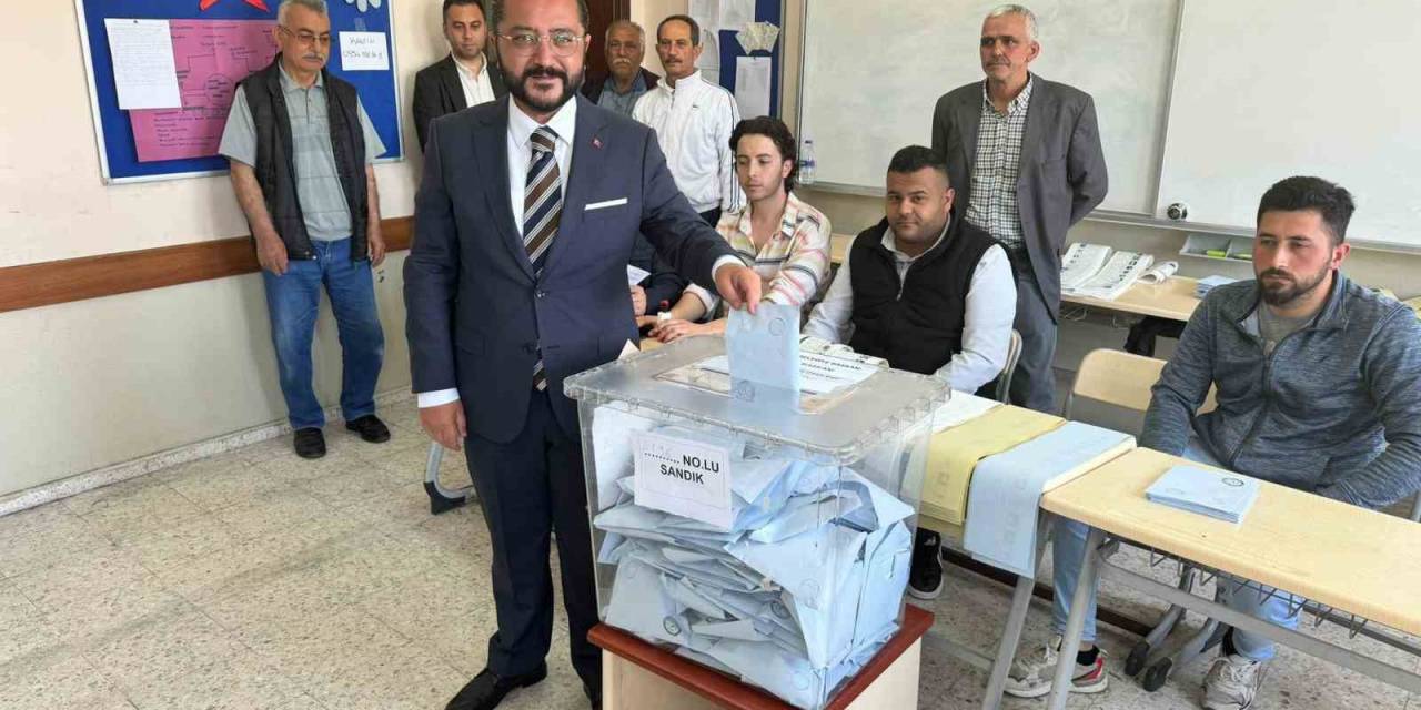 Mhp İl Başkanı Yılmaz; “Tüm Hemşehrilerimizi Demokrasi Şölenine Katılmaya Davet Ediyorum”