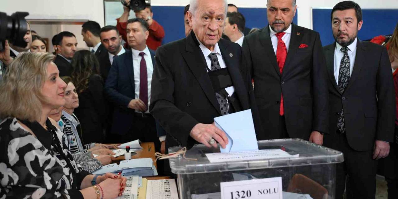 Mhp Genel Başkanı Bahçeli, Oyunu Kullandı