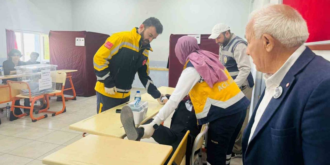 Bilecik’te Sandık Müşahidi Baygınlık Geçirdi