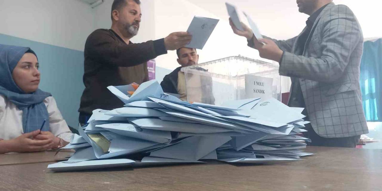 Şırnak’ta Oy Kullanma İşlemi Sona Erdi, Gözler Seçim Sonuçlarında