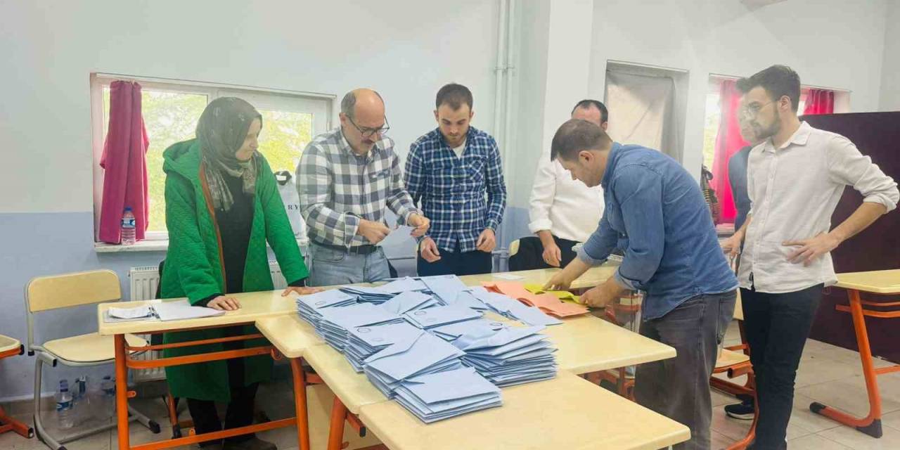 Bilecik’te Seçim Sorunsuz Bir Şekilde Sona Erdi, Oy Sayma İşlemleri Başladı