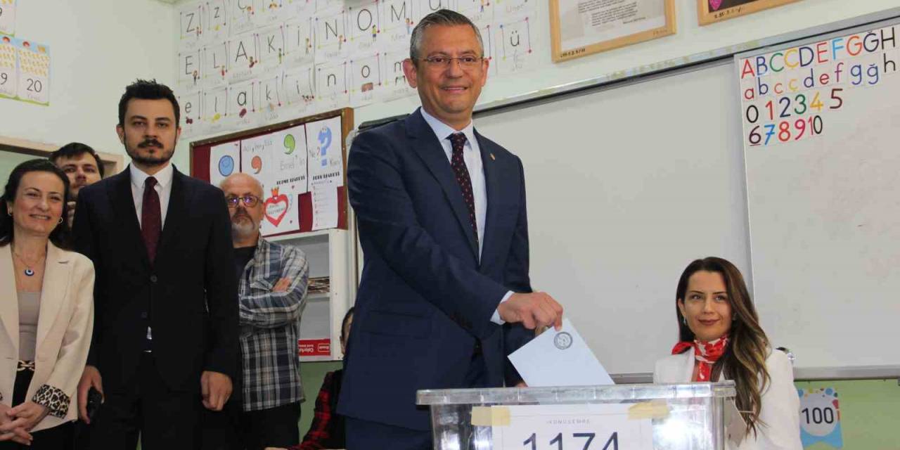 Chp Lideri Özel’in Sandığından Chp Adayı Çıktı