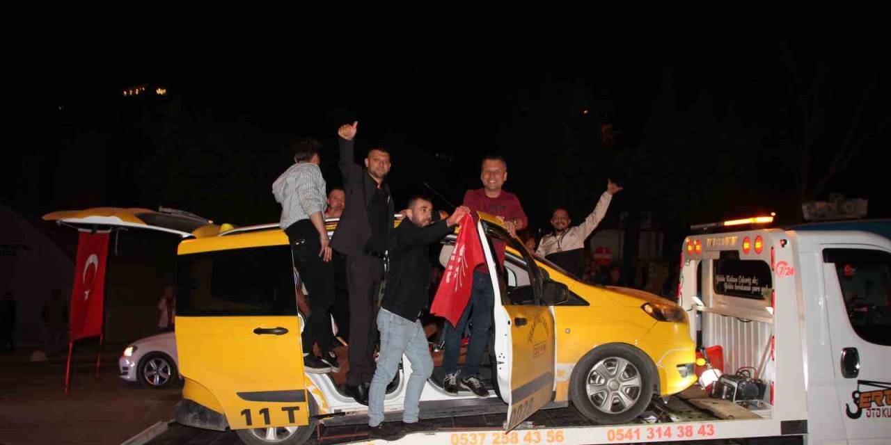 Bilecik’te İlginç Seçim Sevinci