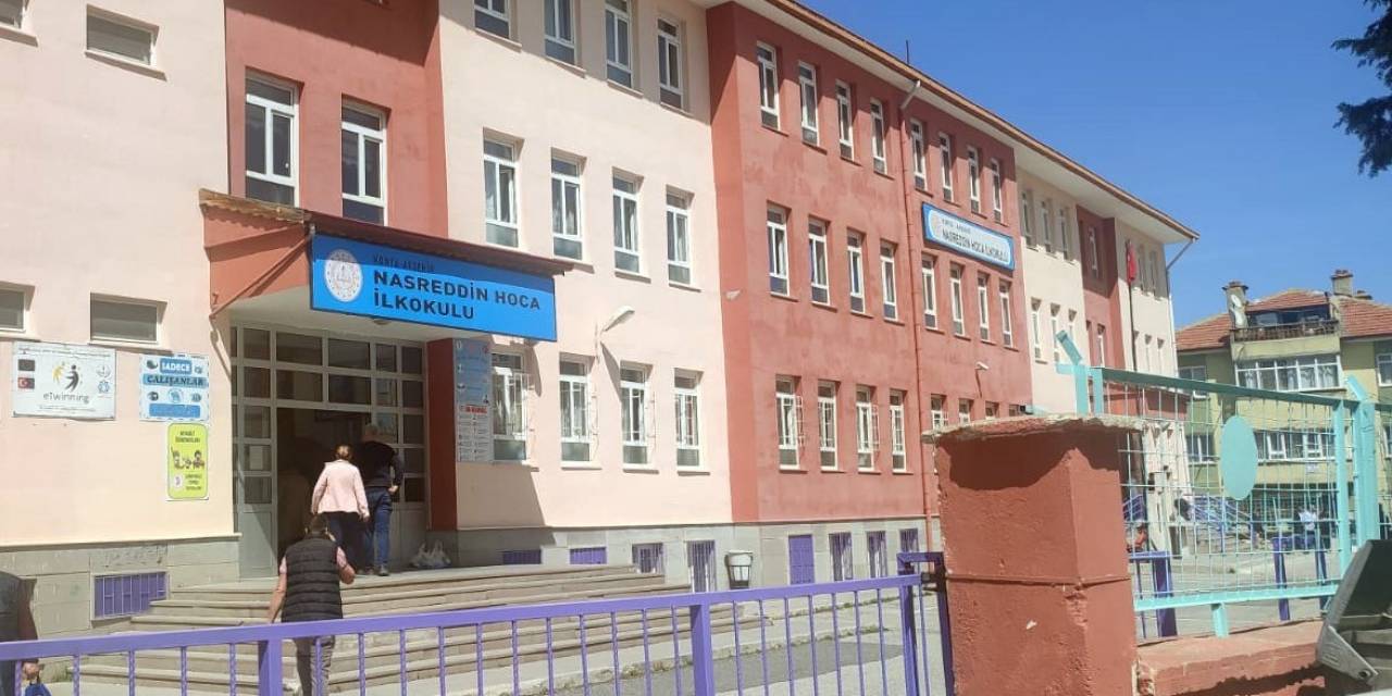 Müşahit Kartı Takma Tartışmasında Kan Aktı: 2 Yaralı