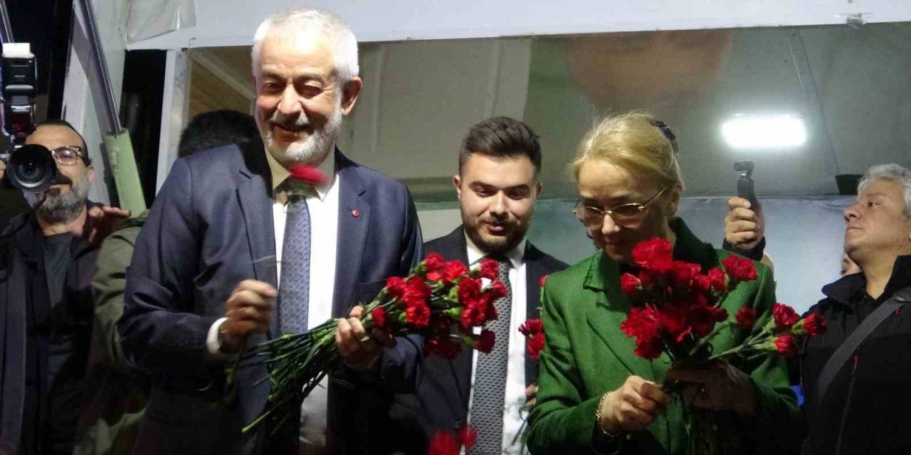 Isparta’da Seçim Zaferi Coşkuyla Kutlandı