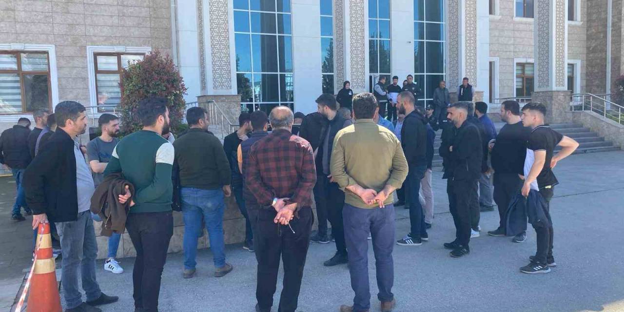 Tütün Tüccarları Vali Varol İle Görüştü