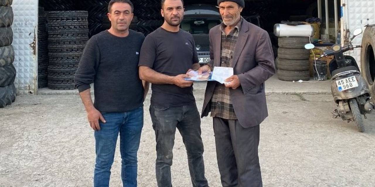 Manisalı Esnaf 19 Bin 200 Lirayı Sahibine Ulaştırdı