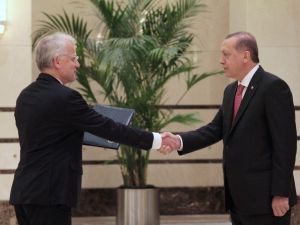 Cumhurbaşkanı Erdoğan Ab Temsilcisini Kabul Etti