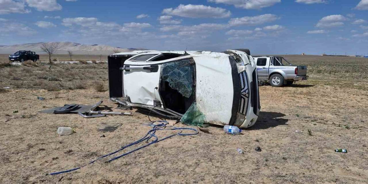 Konya’da Pikap Devrildi: 1’i Ağır 3 Yaralı