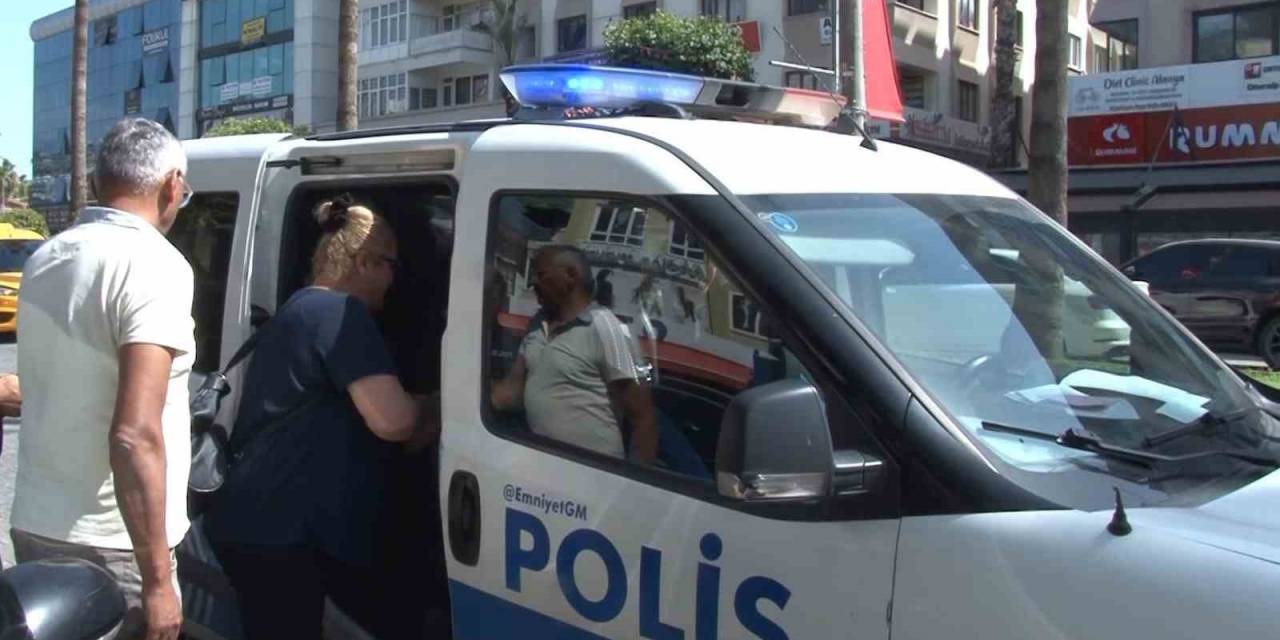 Satın Aldığı Montu İade Etmek İsteyen Adam Mağaza Çalışanlarıyla Tartışma Yaşadı