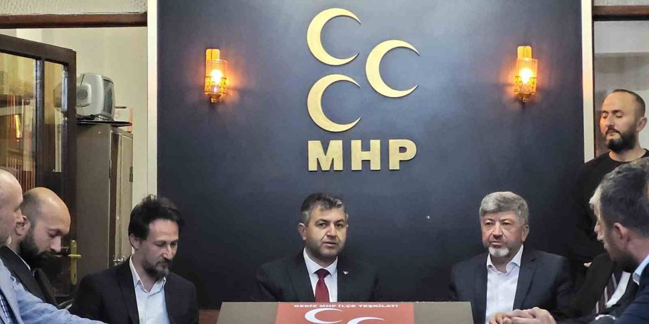 Muharrem Akçadurak: "seçimin Galibi Necdet Akel’i Tebrik Etti