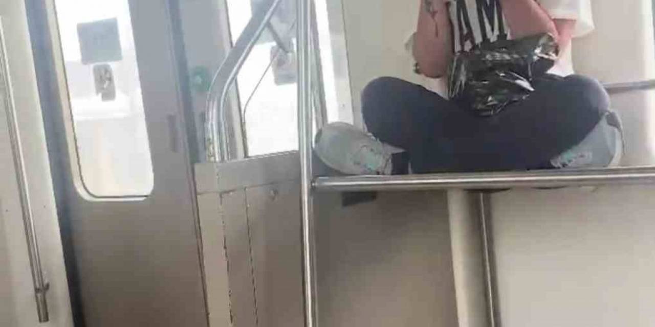 İzban’da Uyuşturucu Kullanan Genç Kız Kamerada