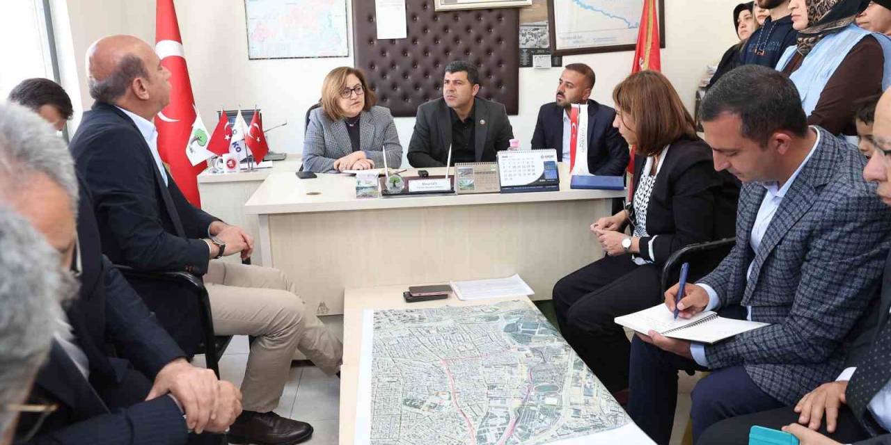 Şahin Seçim Sonrası Çalışmaya Hemen Başladı