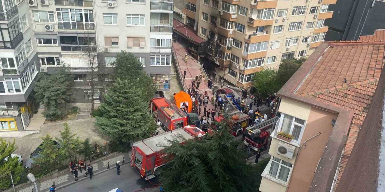 İstanbul Valiliği: "25 Kişi Hayatını Kaybetmiş, Ağır Yaralı 3 Kişinin Tedavileri Devam Etmektedir”