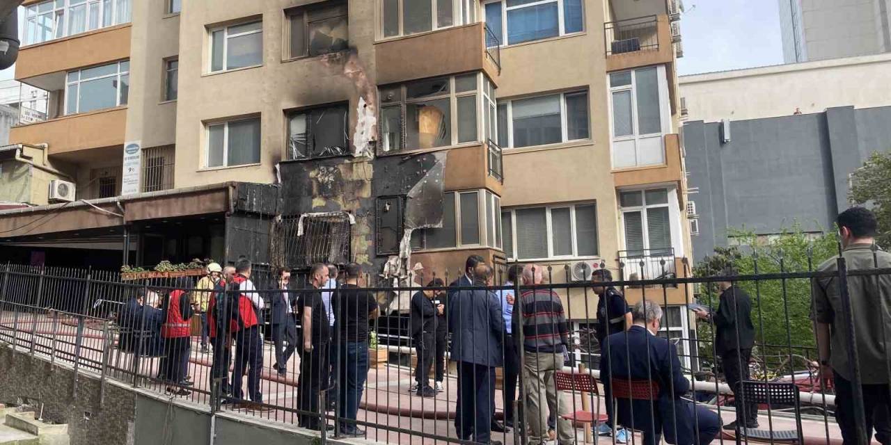 İstanbul Valiliği: "hayatını Kaybedenlerin Sayısı 27’e Yükselmiş, 1 Kişinin Tedavisi Devam Etmektedir”