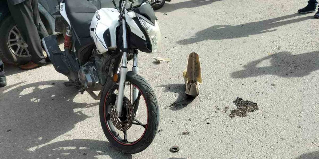 Alkollü Motosiklet Sürücüsü Otomobille Çarpıştı: 2 Yaralı
