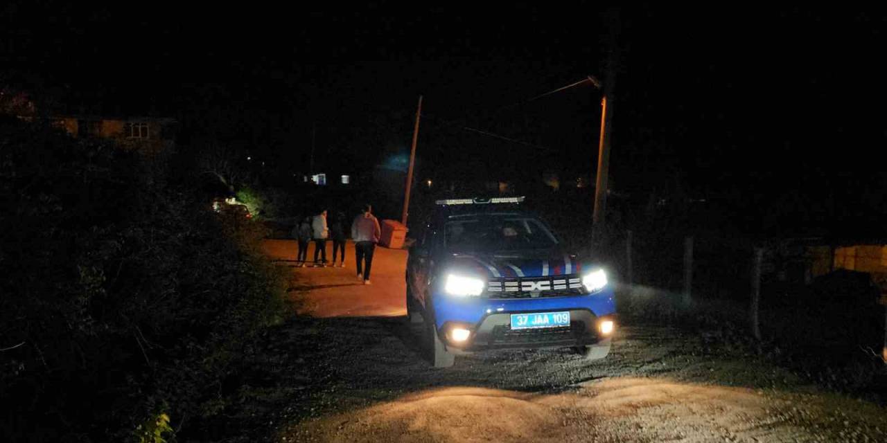 Haber Alınamayan Kadın Ağaca Asılı Halde Bulundu