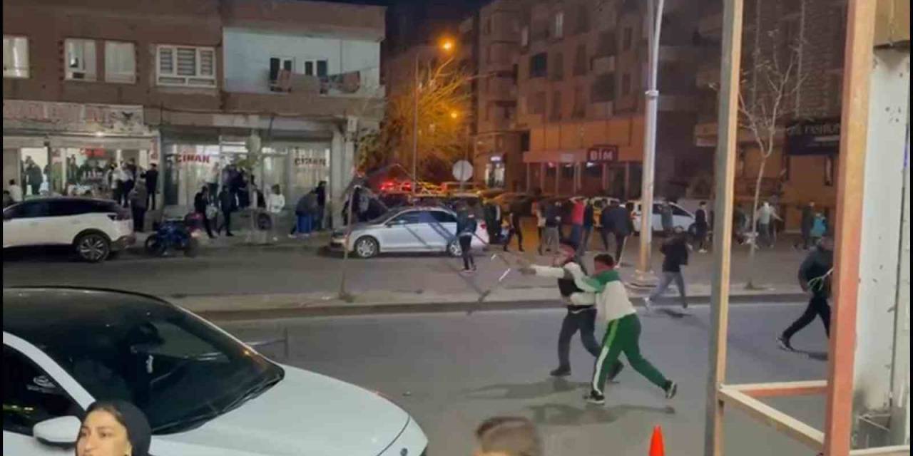 Batman’da Terör Yandaşları Van’ı Gerekçe Göstererek Taşkınlık Çıkardı