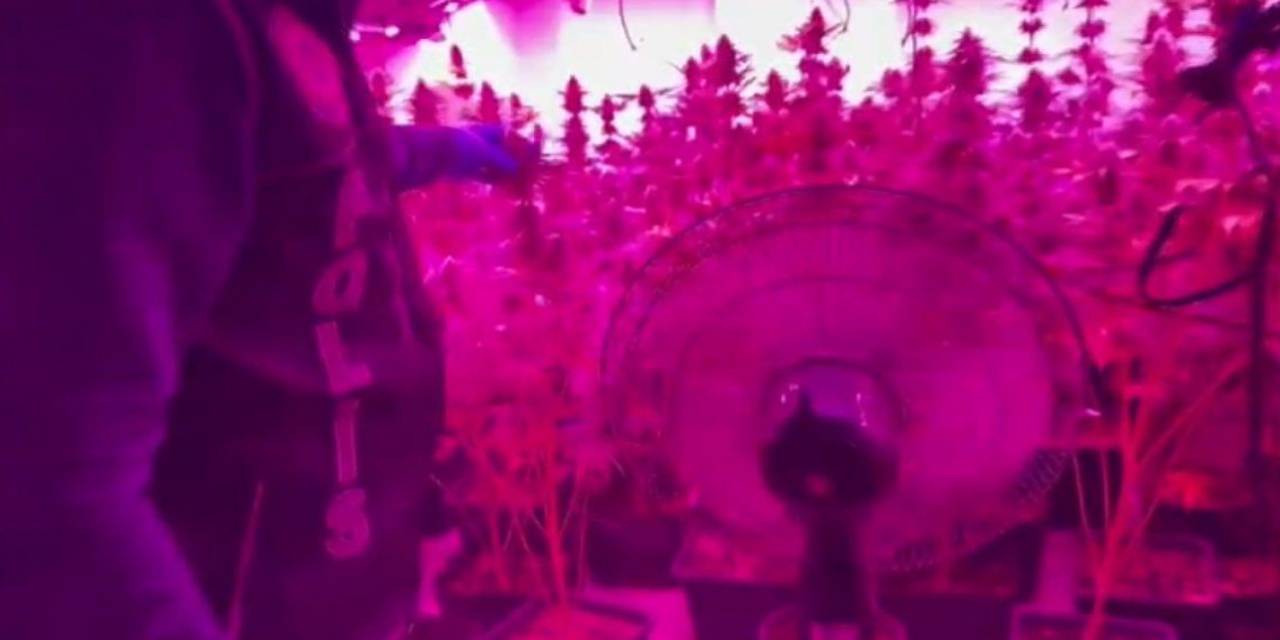 Bursa’da Uyuşturucu İmalathanesine Şok Baskın Kamerada