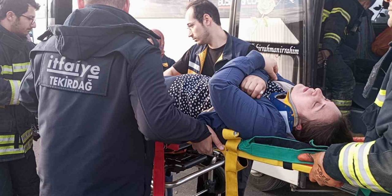 Tekirdağ’da İşçi Servisi Askeri Personel Taşıyan Servise Çarptı: 16 Yaralı