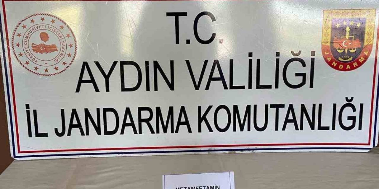 Şüpheli Şahısların Üzerinden Uyuşturucu Çıktı