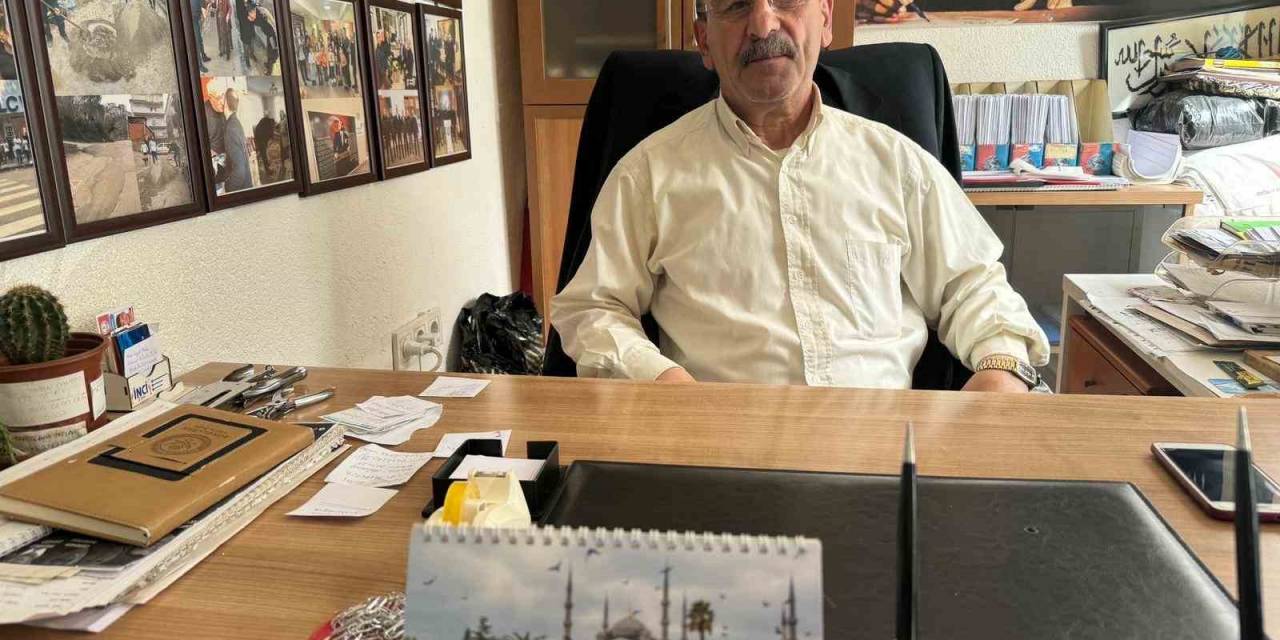 Babadan Oğluna Geçen Muhtarlığı 58 Yıldır Sürdürüyorlar