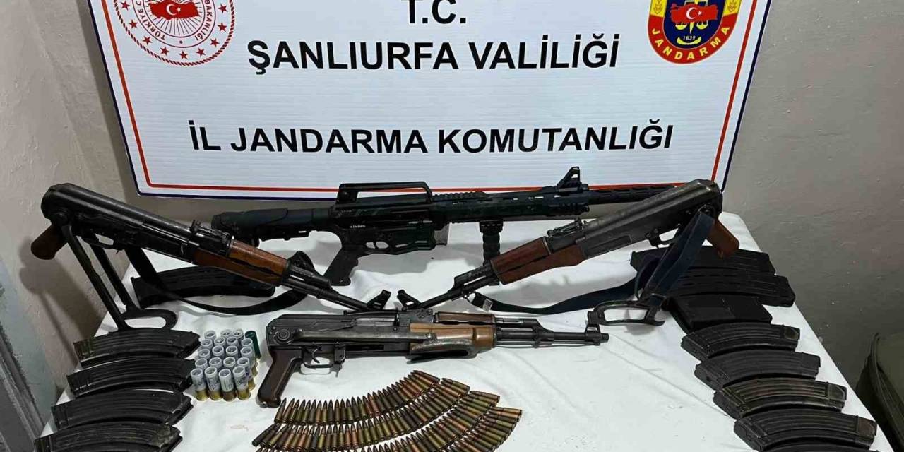 Siverek’te Bir Adreste Yapılan Aramada Uzun Namlulu Silahlar Ele Geçirildi