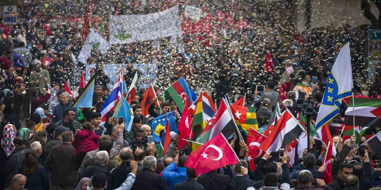 Bursa İçin Şenlik Zamanı
