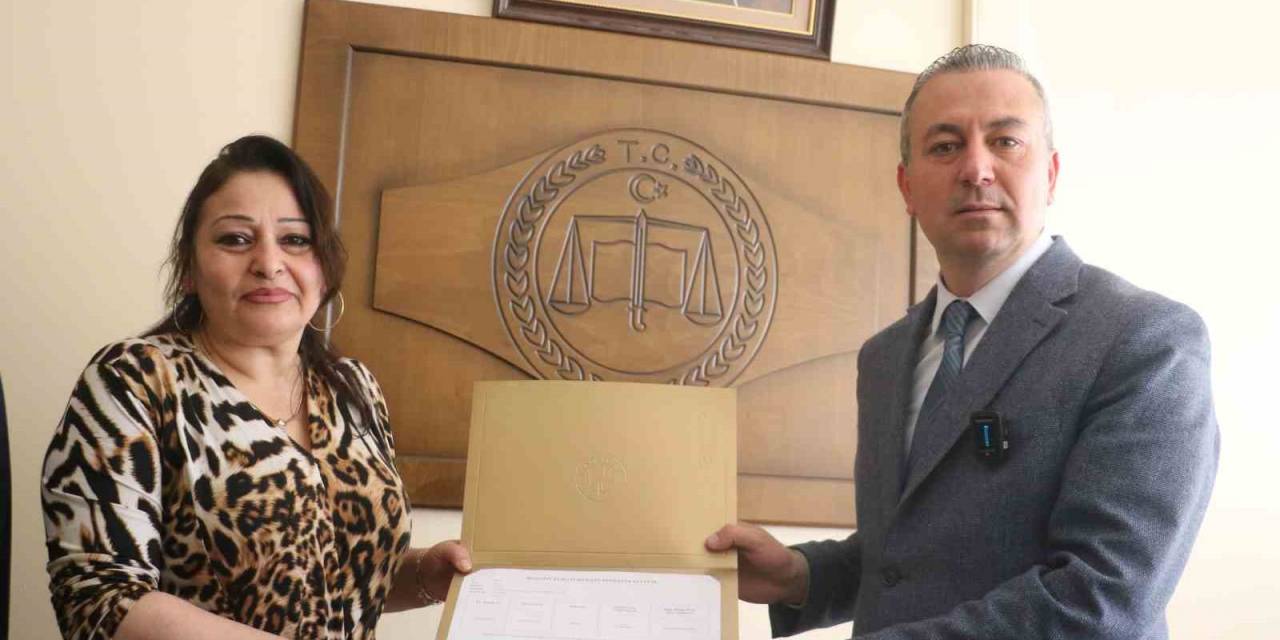 Mazbatasını Alan Uzun: “Kimsenin Ekmeğiyle Oynamayacağız”