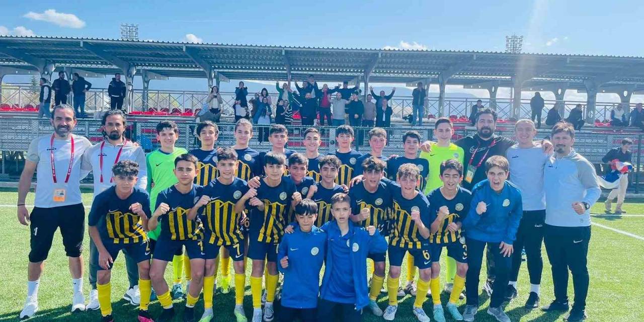 Talasgücü Belediyespor, U-14 Finaline Yükseldi