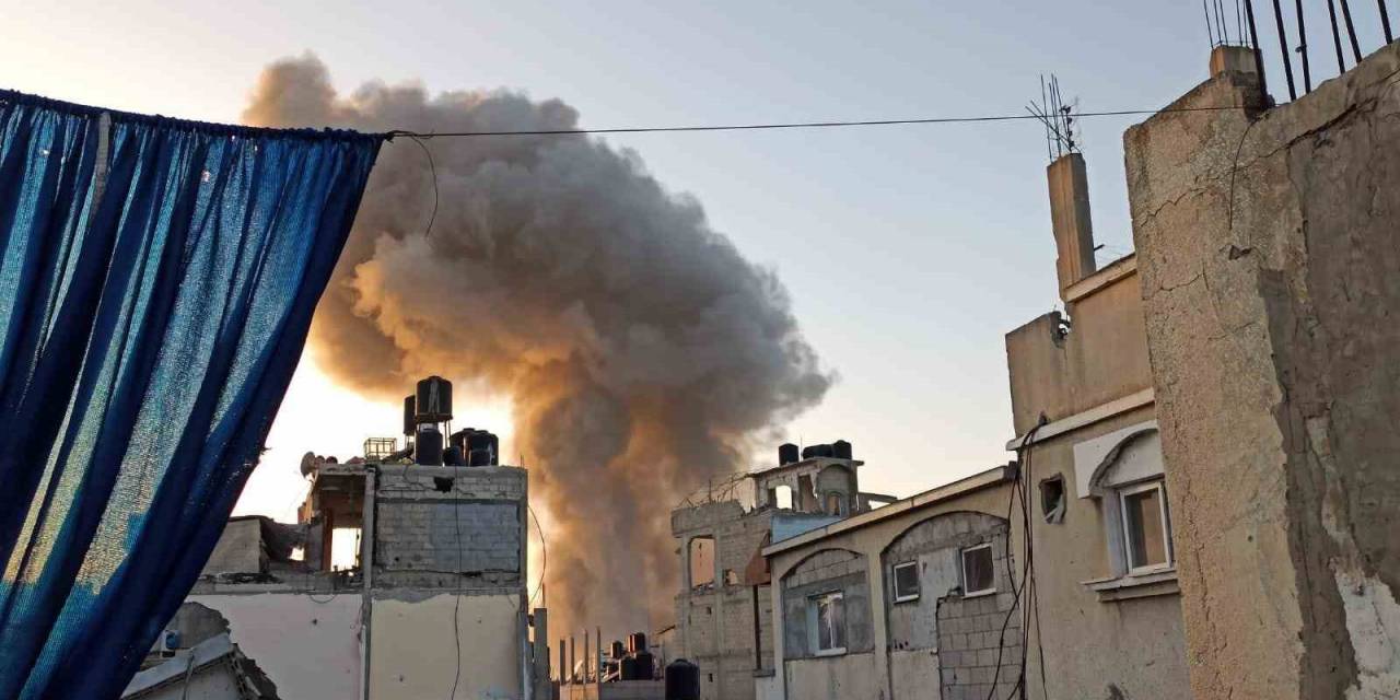 İsrail, Maghazi Mülteci Kampı’nı Vurdu: 2 Ölü