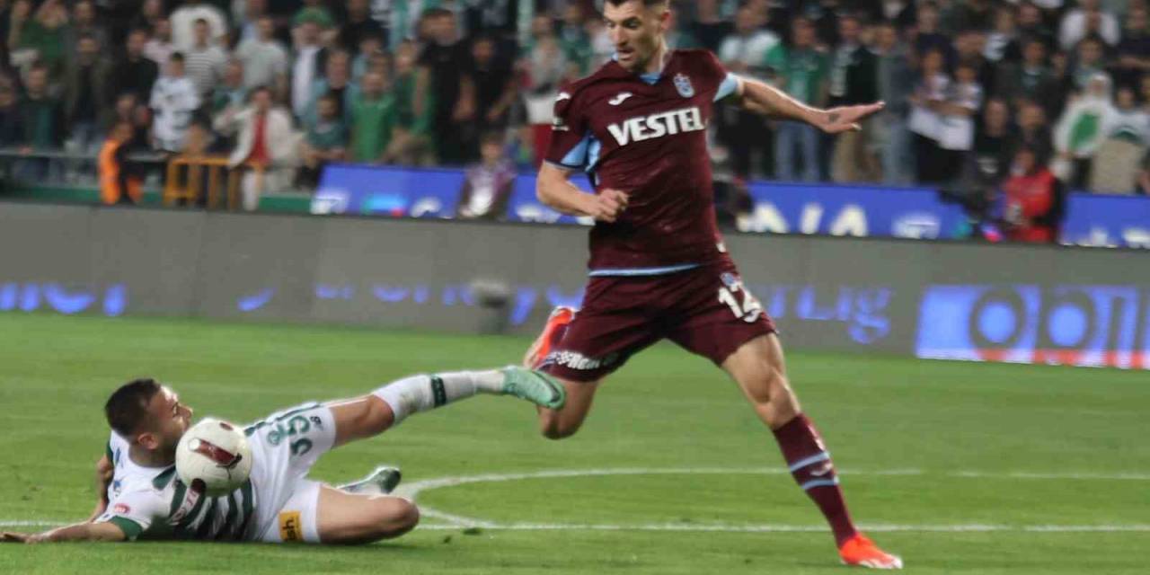 Trendyol Süper Lig: Konyaspor: 1 - Trabzonspor: 3 (Maç Sonucu)