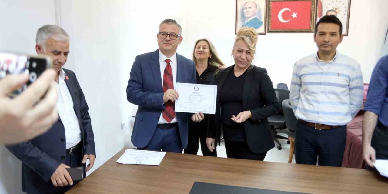 Gördes’te Yeni Belediye Başkanı İbrahim Büke Göreve Başladı