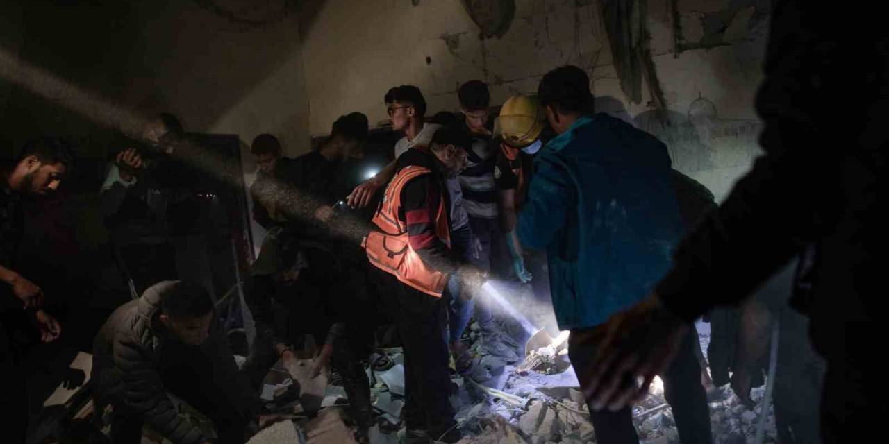 Gazze Şeridi’nde Can Kaybı 33 Bini Aştı