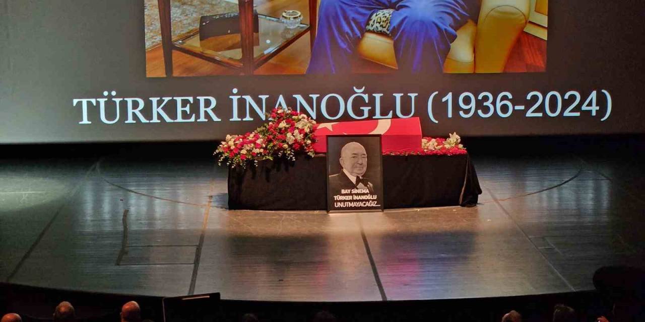 Yeşilçam’ın Ünlü İsmi Türker İnanoğlu’na Veda Töreni Düzenlendi
