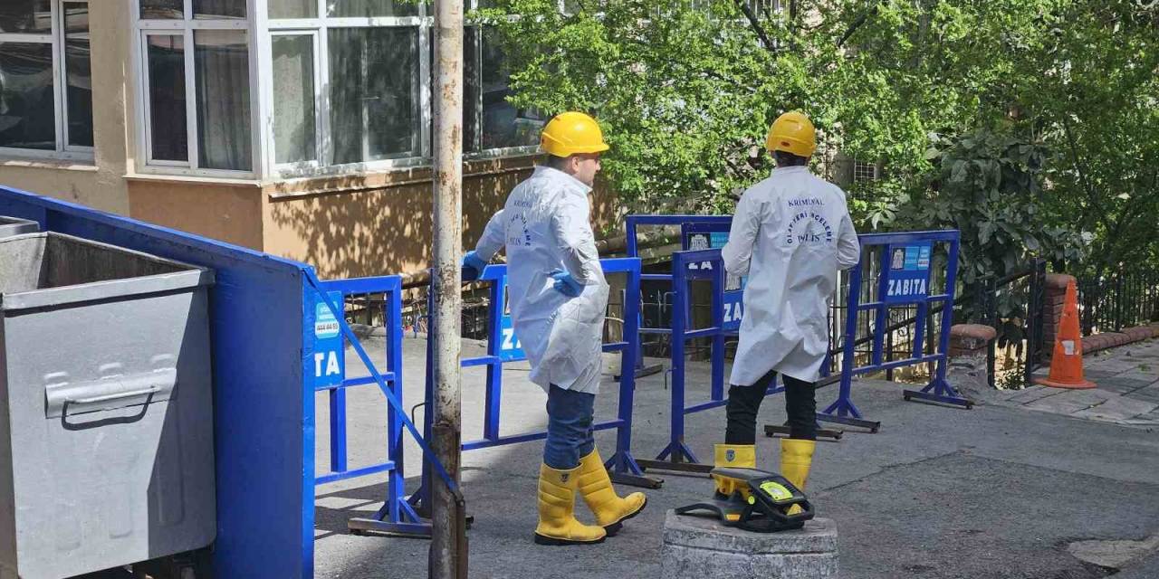 Beşiktaş’ta 29 Kişiye Mezar Olan Binada İnceleme Yapıldı