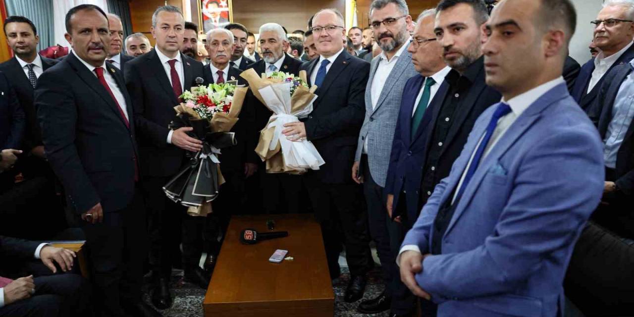 Sivas Belediye Başkanı Adem Uzun, Görevi Devraldı