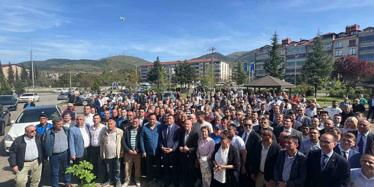 Belediye Başkanı Mazbatayı Alıp, 250 Milyonluk Borç İçin Müfettiş Talep Etti