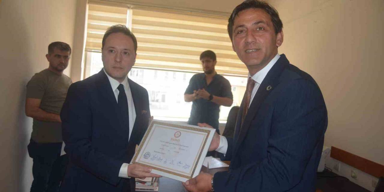 Yrp’den Manisa’da Belediye Kazanan Tek İsim Olan Daban Göreve Başladı