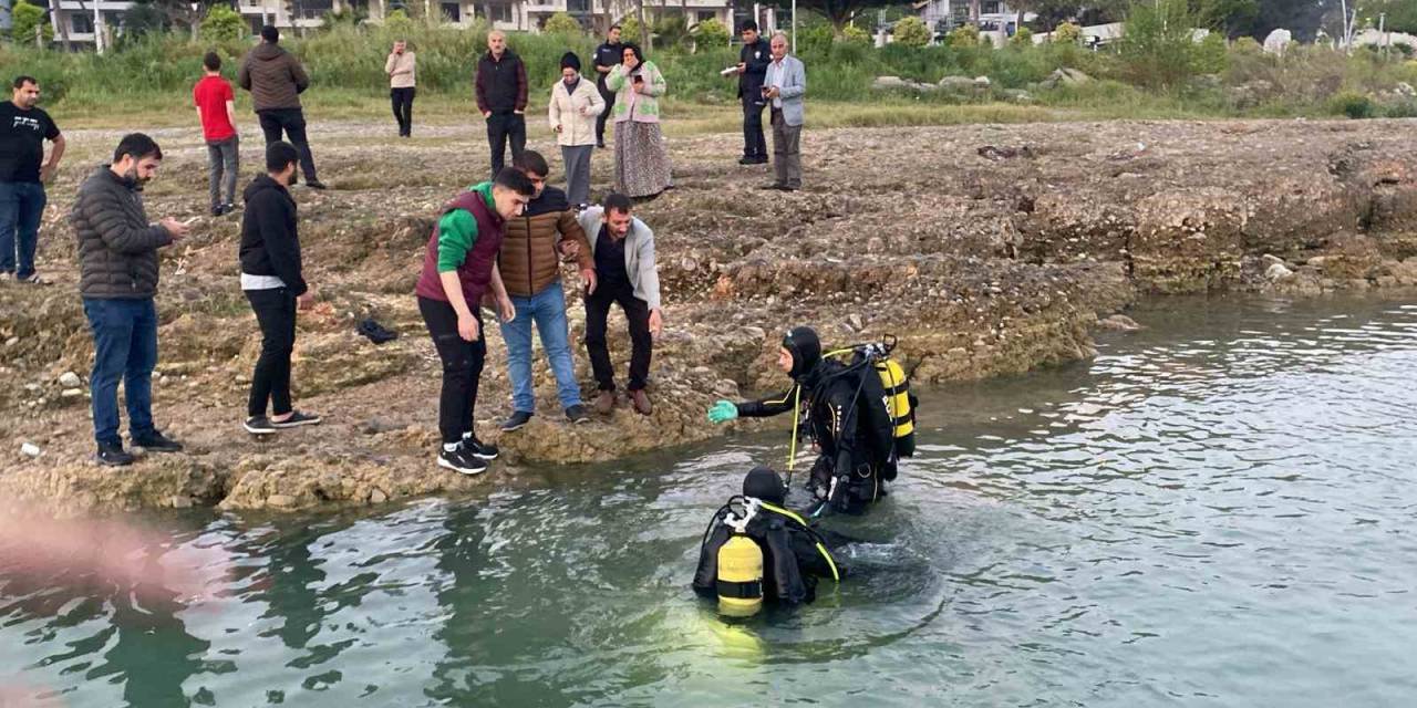 Adana’da Göle Yüzmeye Giren Genç Boğuldu
