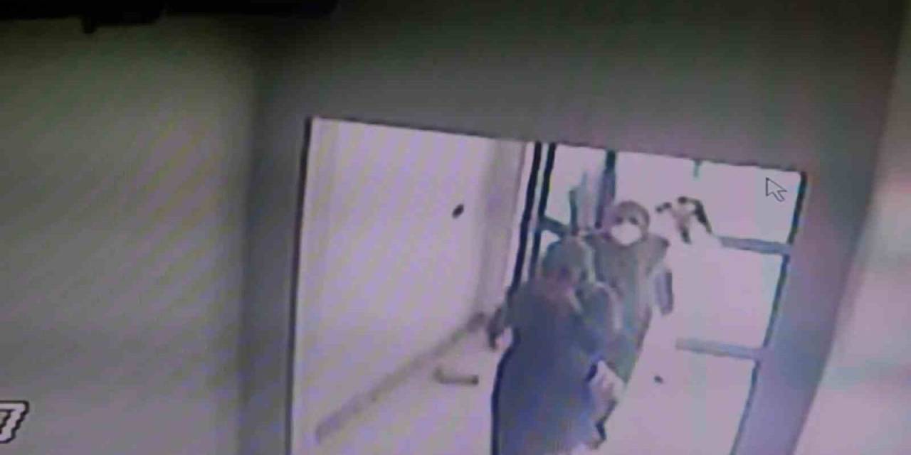 Evden 100 Gram Altın Çalan Kadın Yakalandı