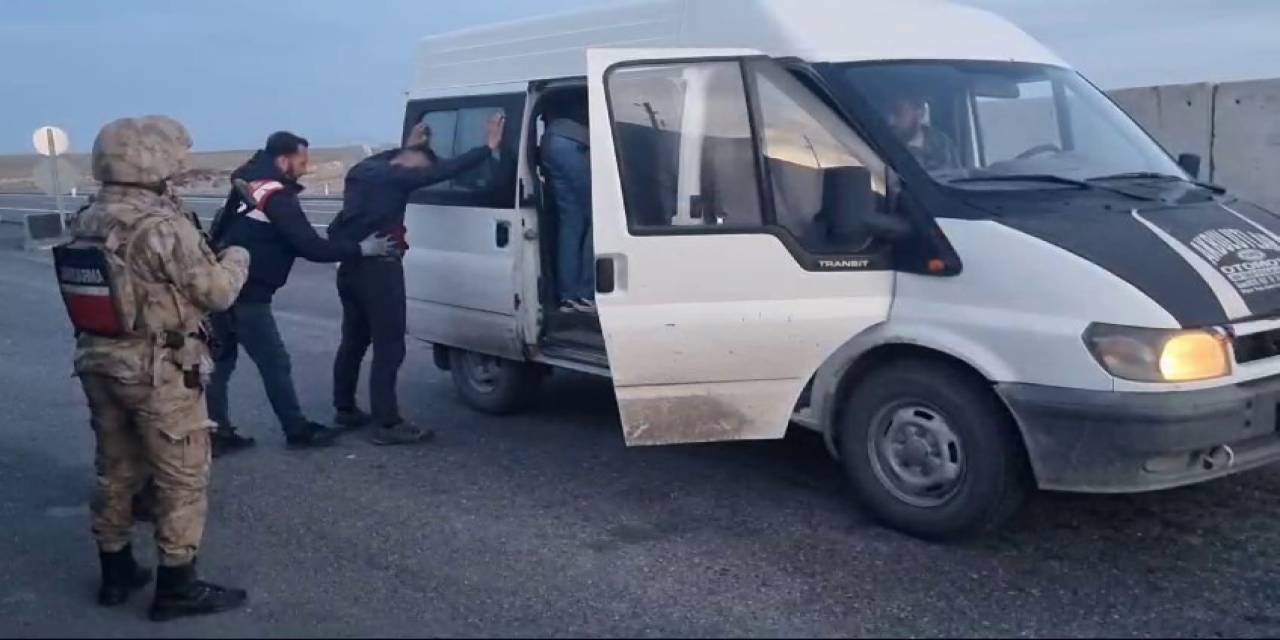 Kars’ta Jandarmadan Kaçak Altın Operasyonu