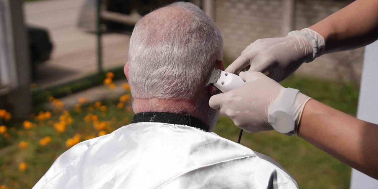 Bayram Öncesi Gönüllere Dokundular