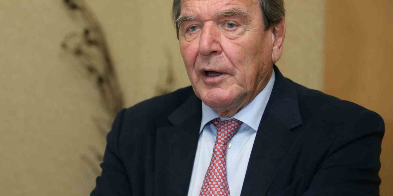 Almanya’nın Eski Başbakanı Schröder’den İktidardaki Spd’ye Sert Eleştiri: “Parti Pusulasını Kaybetti”