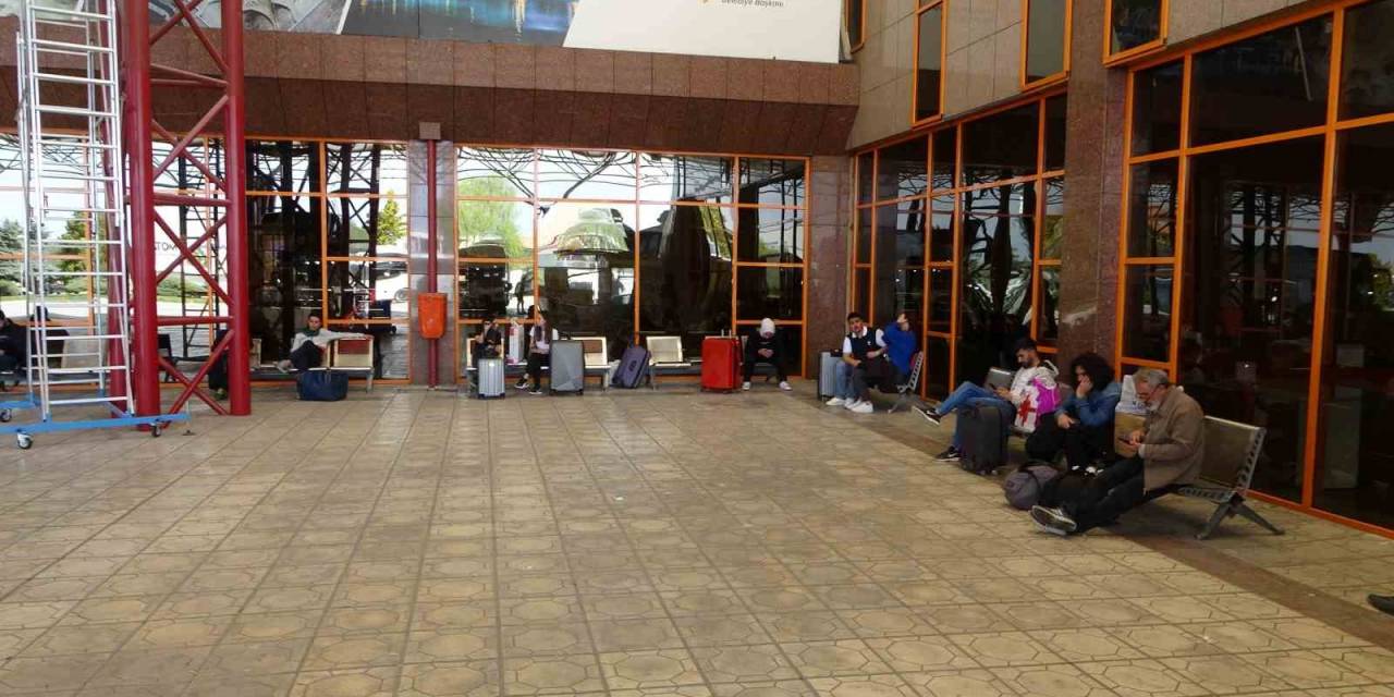Malatya Otogarında Bayram Yoğunluğu