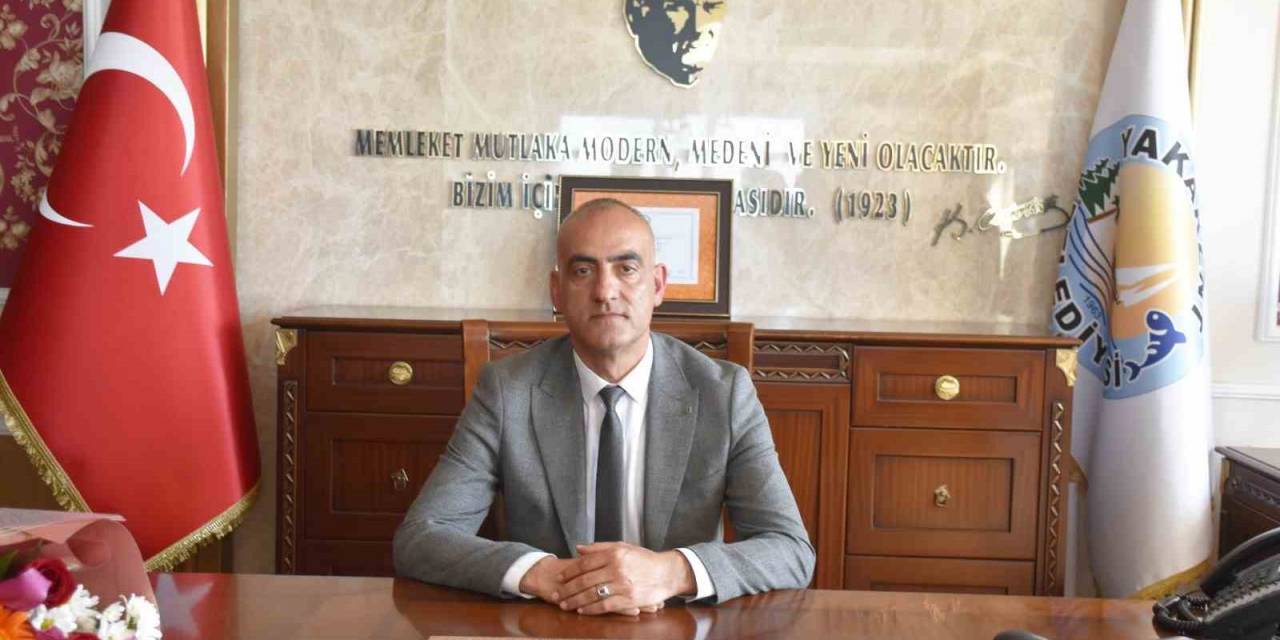Yakakent Belediye Başkanı Aydoğdu Göreve Başladı