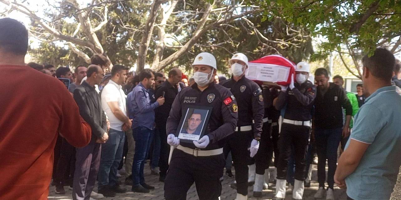 Depremde Cenazesi Karışan Polis, 14 Ay Sonra Memleketine Getirilerek Toprağa Verildi